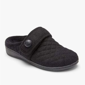 Vionic Carlin Quilted Flannel Mule Slippers